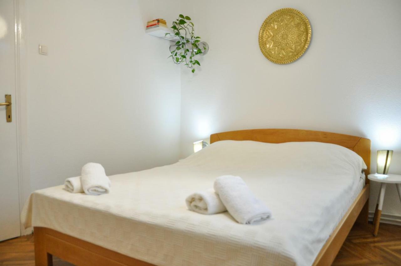 Zvekir - Old Town Apartment Saraybosna Dış mekan fotoğraf